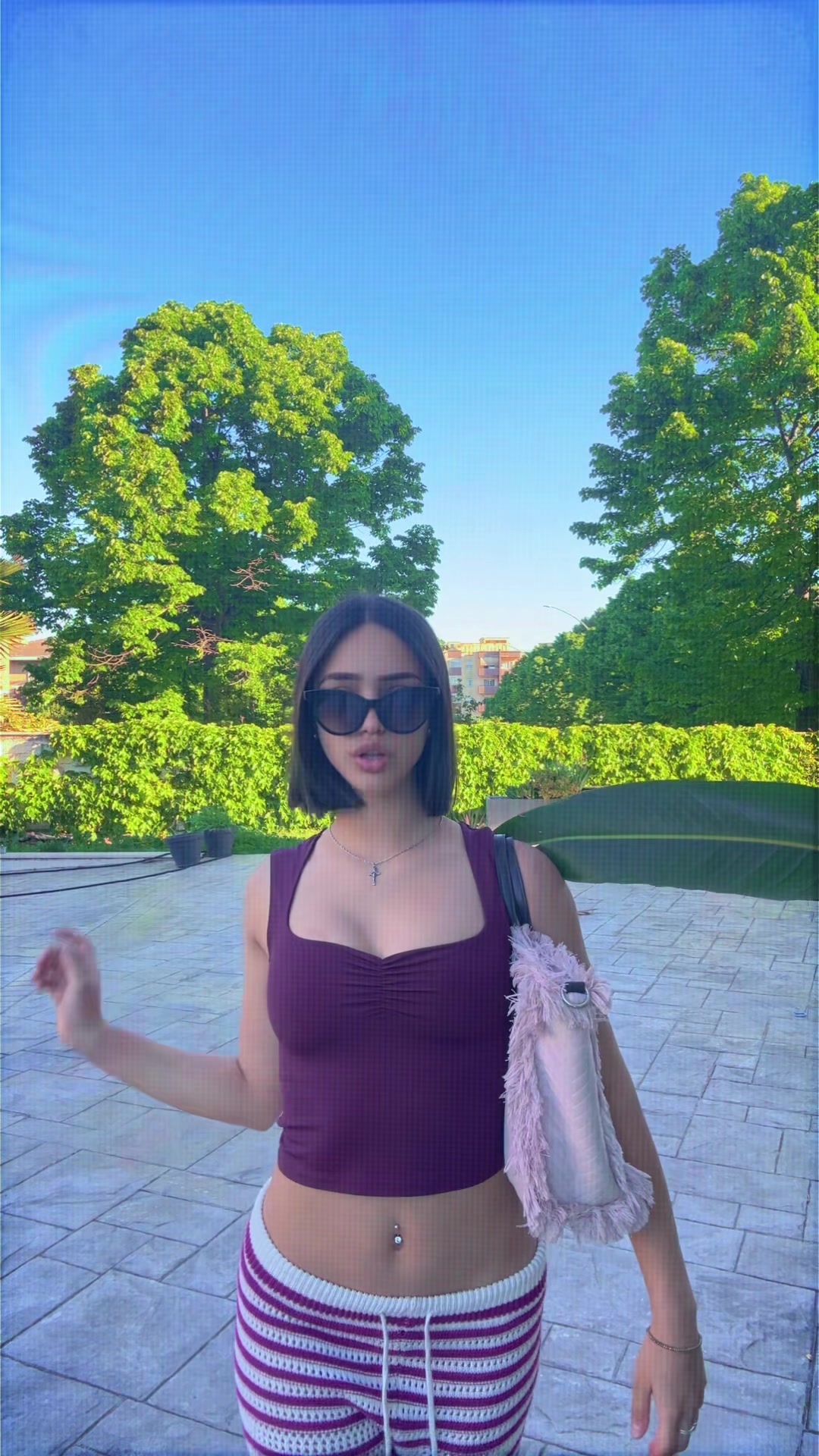 @nicole