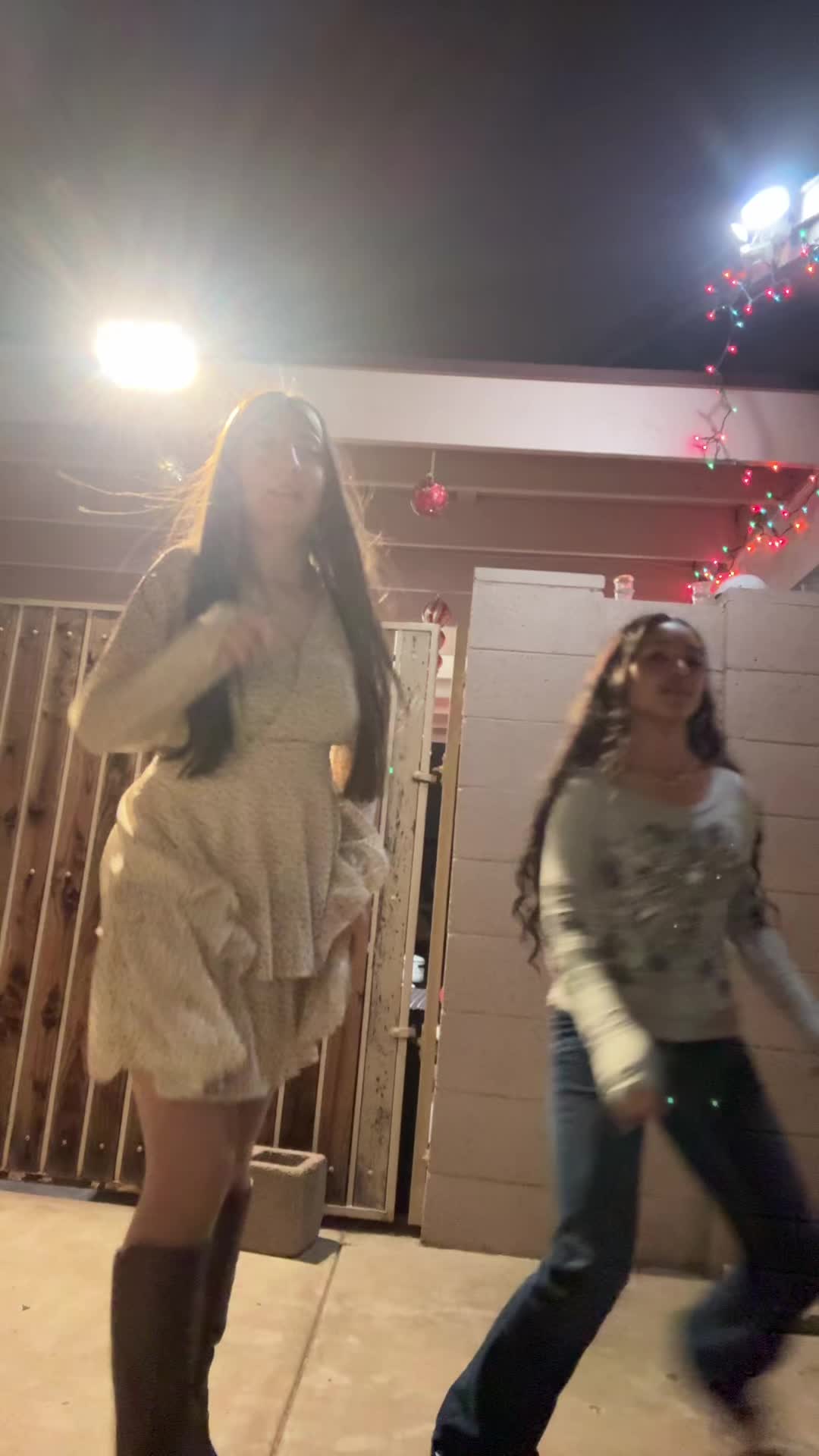 @꧁✰⊹ℂ⊹✰꧂