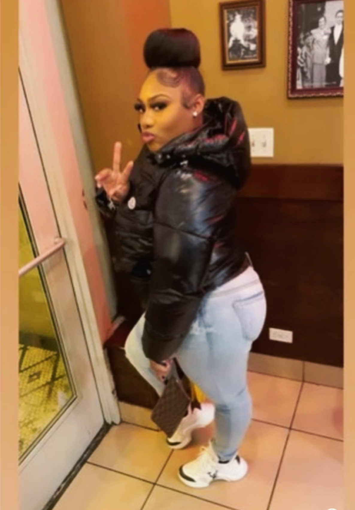 @only1realmrs.hontas