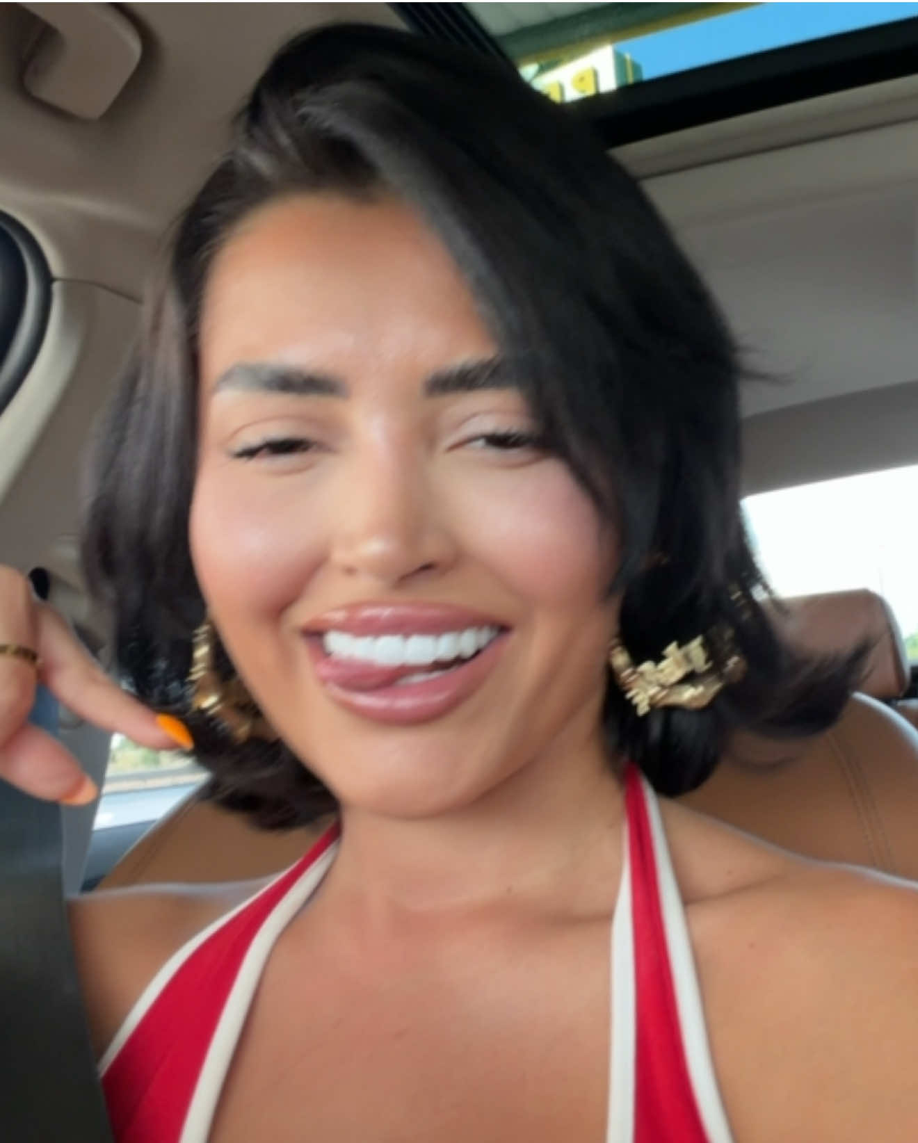 @ANISA VESELI ๐