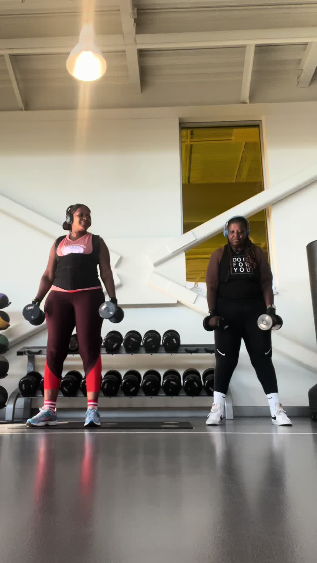 @Twin2FitLife 🏋🏿♀️❤️