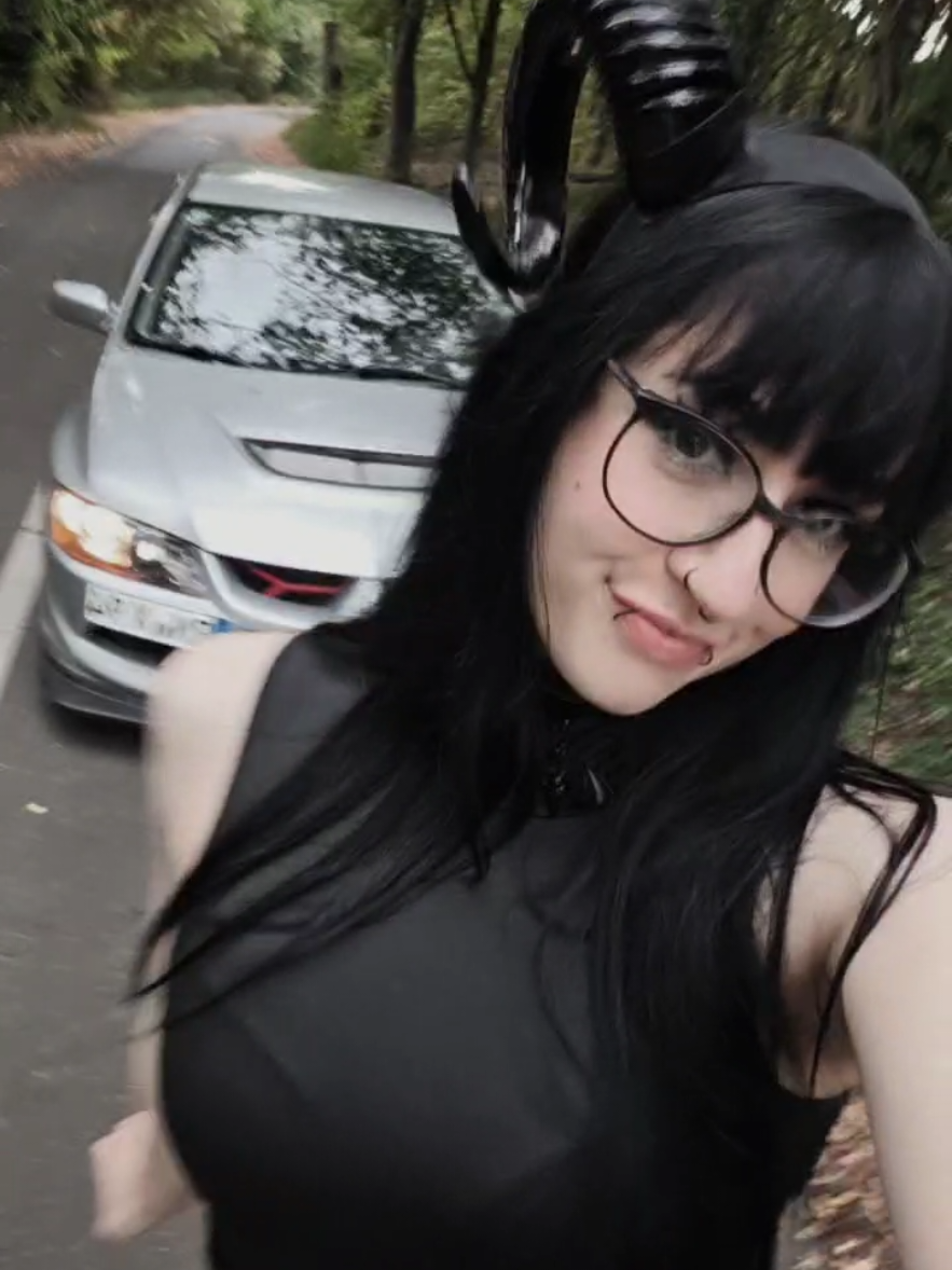 @hiraxdemon