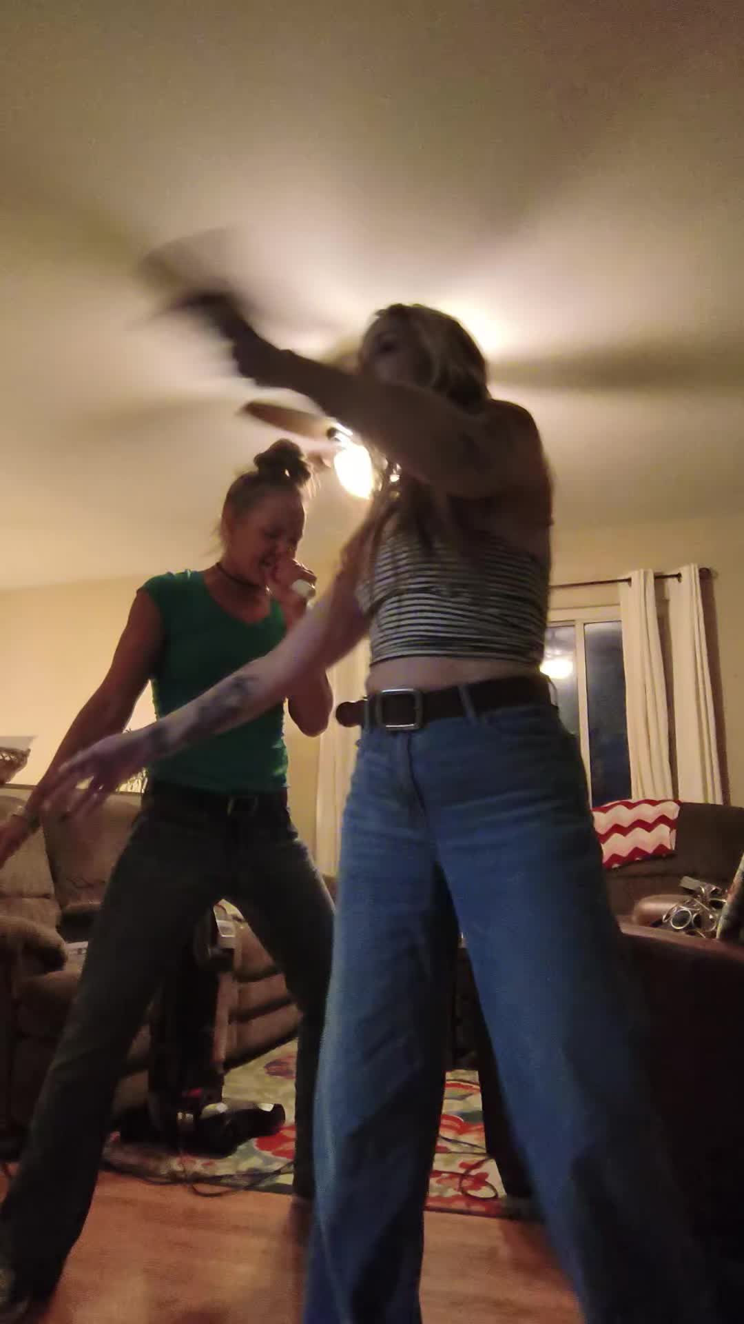 @LeiLei
