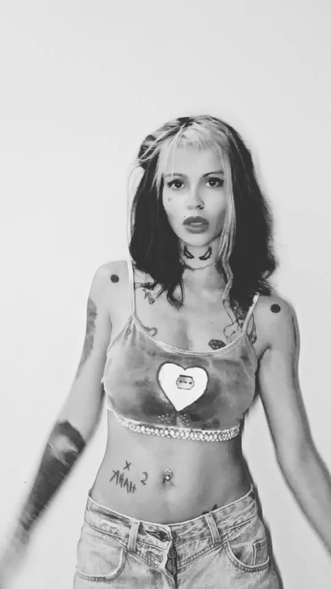 @SandraCZ🇨🇿