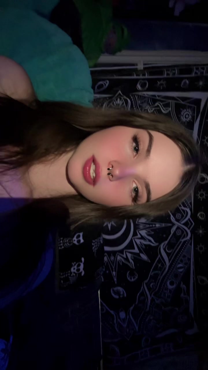 @C H L O E