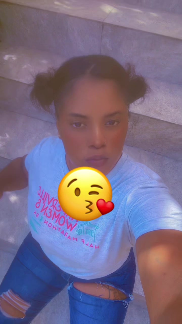 @Tia🥰