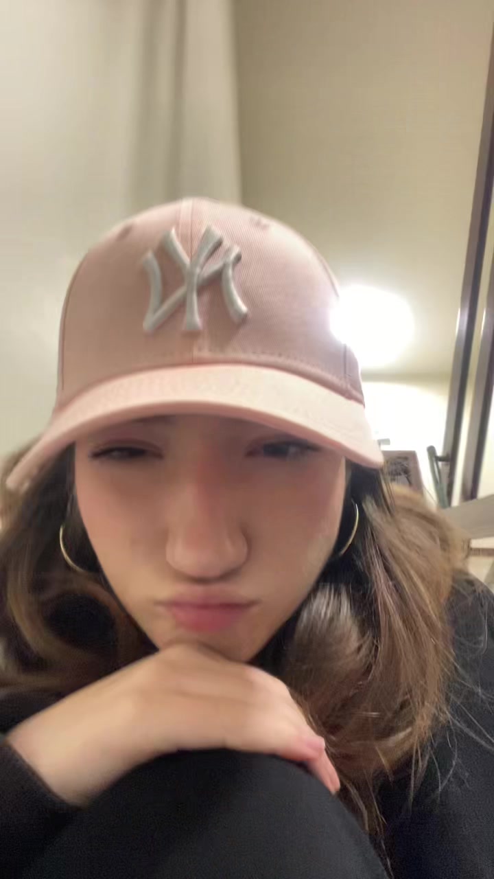 @d🦊