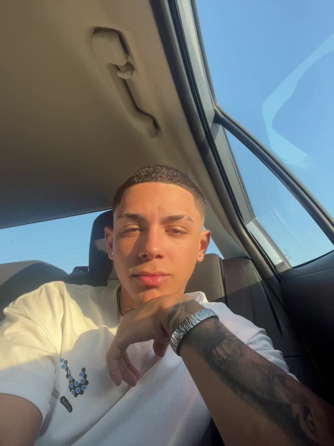 @aalejoo_oficial
