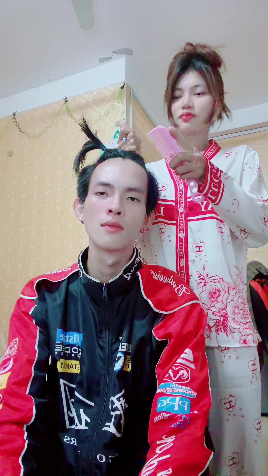 @Nary๐ฐ๐ญ