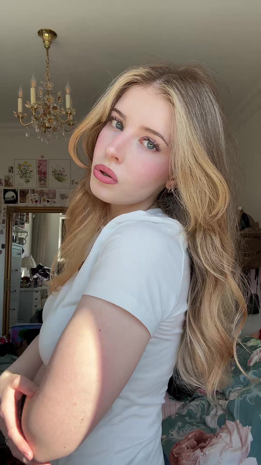 @mj