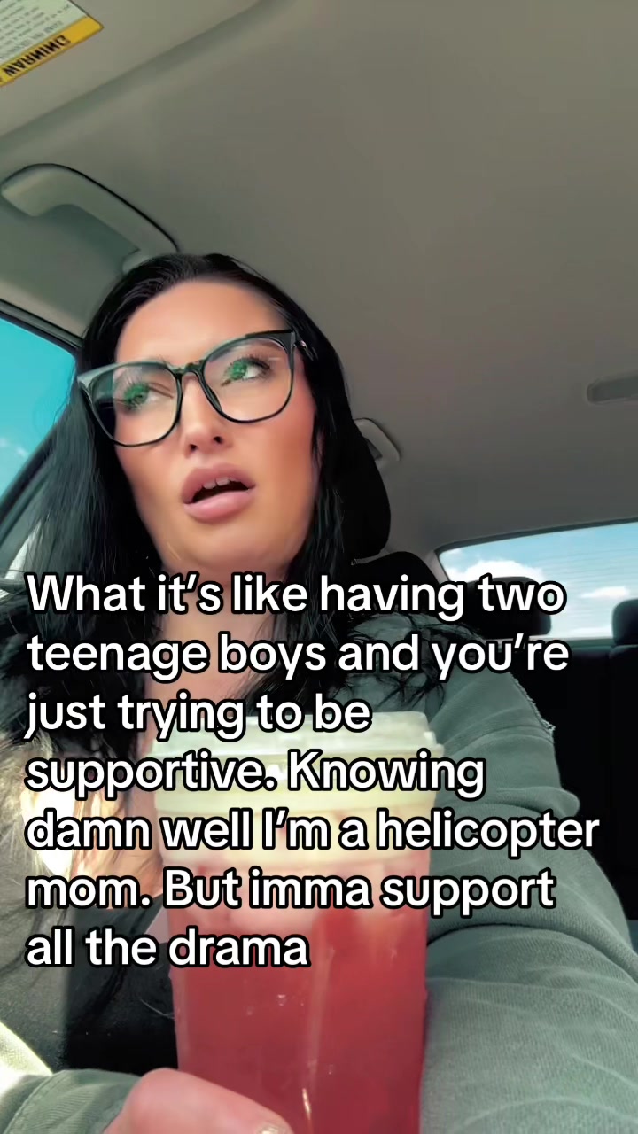@cassie_sweetie_
