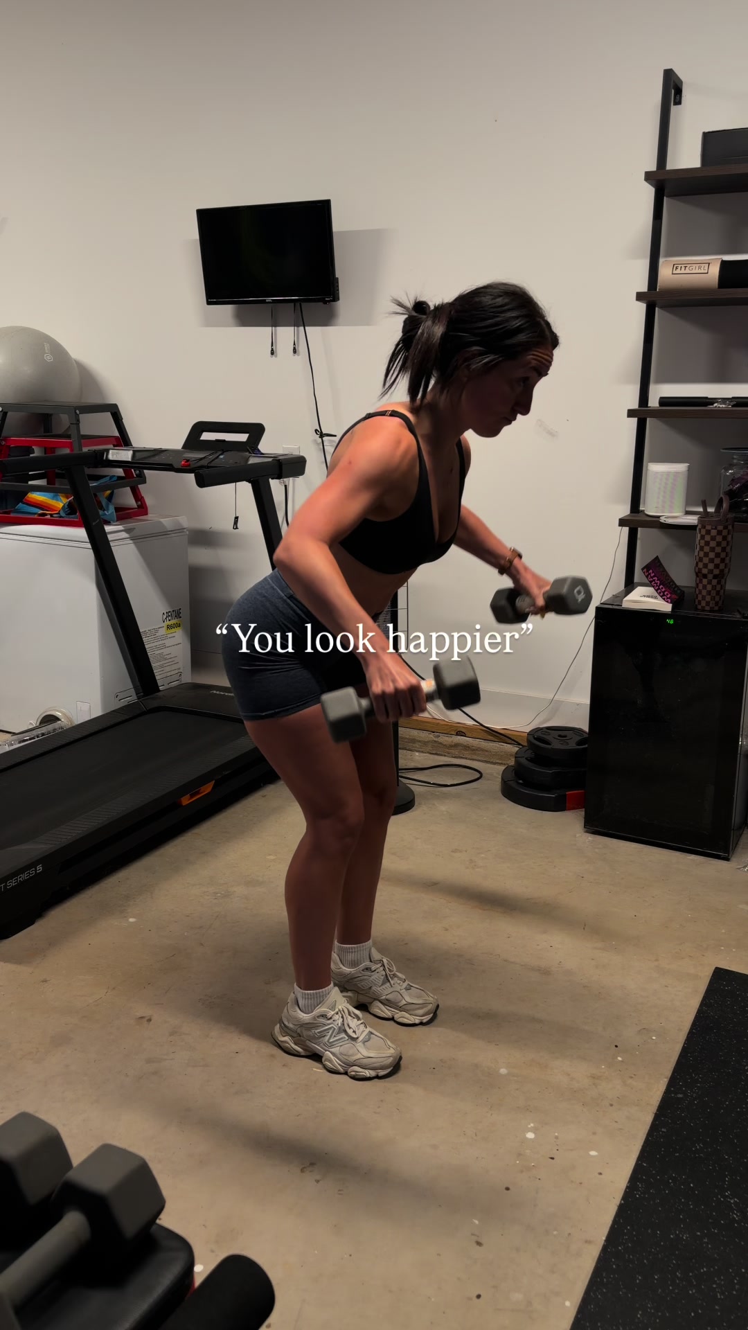 @nadia | fitness coach | mama