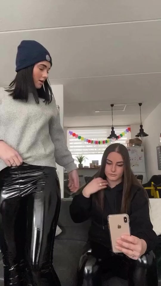 @Leggings_Videos