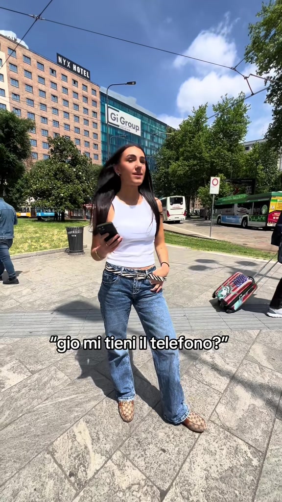 @ilaryelly