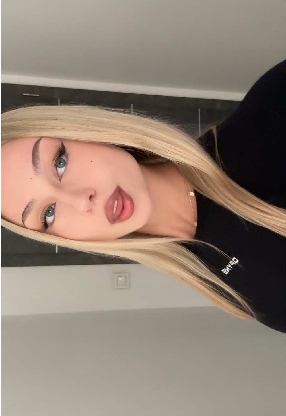 @ig: laurx.v