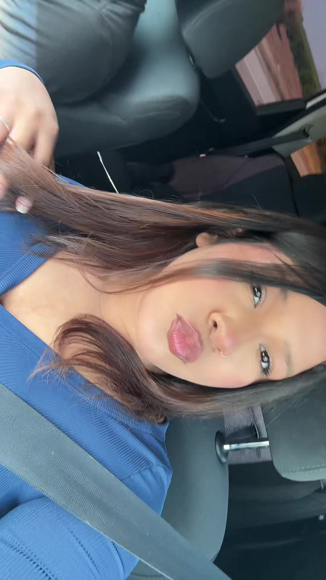 @Samantha