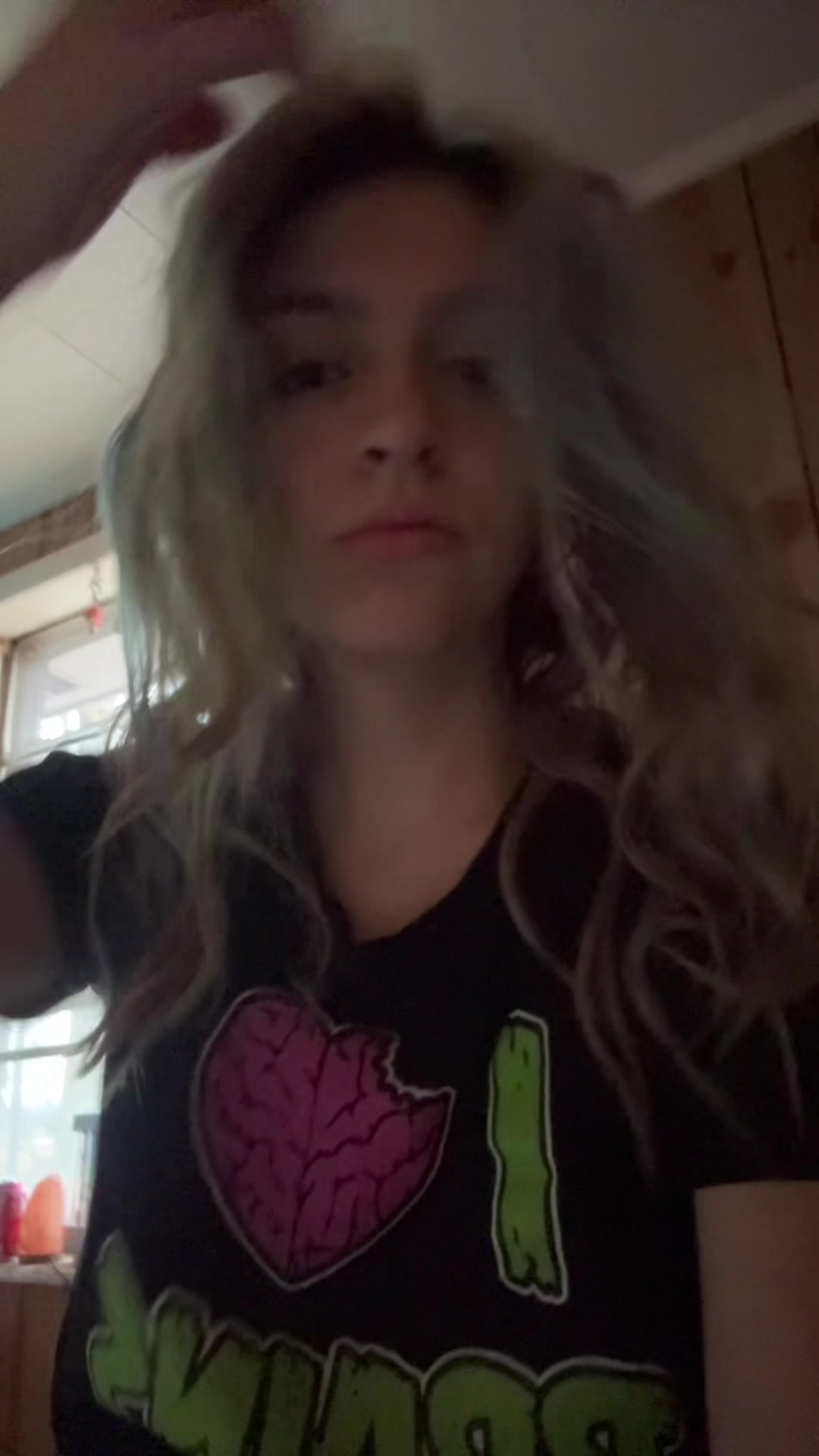 @KH
