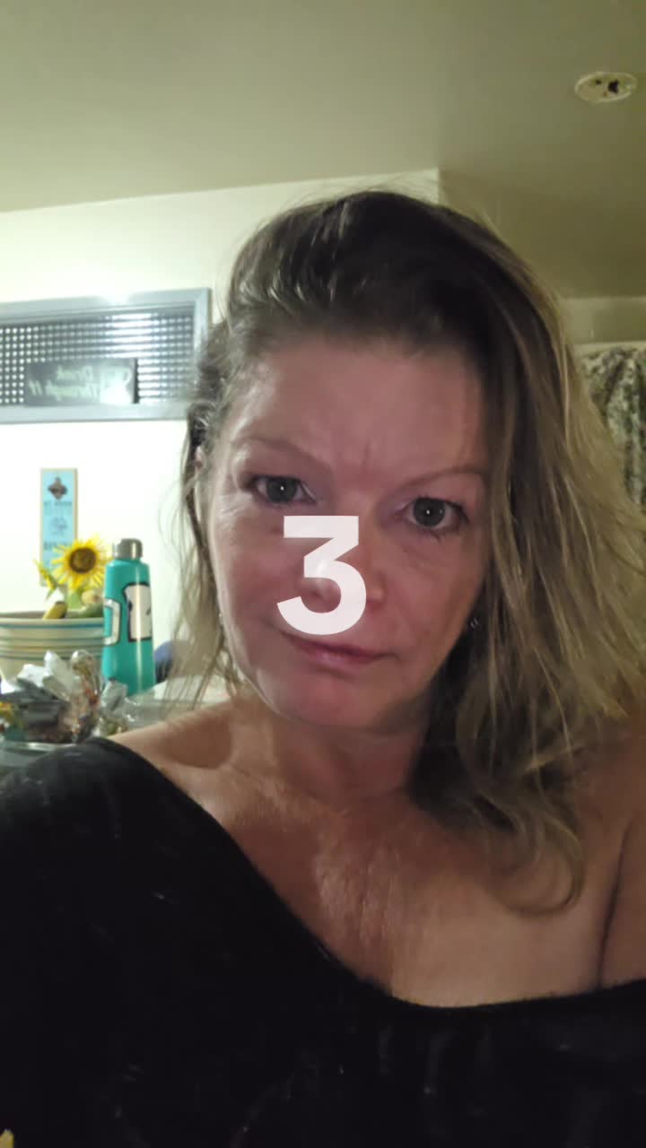 @jennywinny