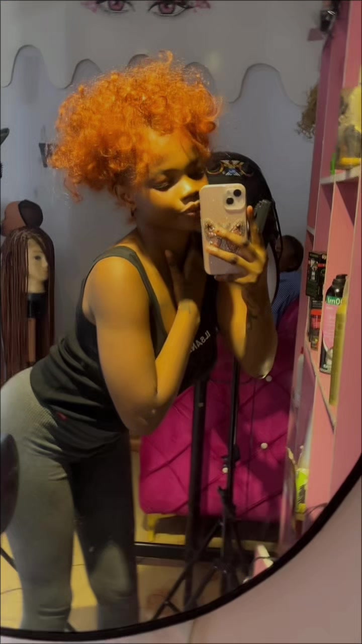 @𝕊𝕒𝕪 𝕙𝕖𝕪 𝕥𝕠 𝕣𝕚𝕣𝕚💕