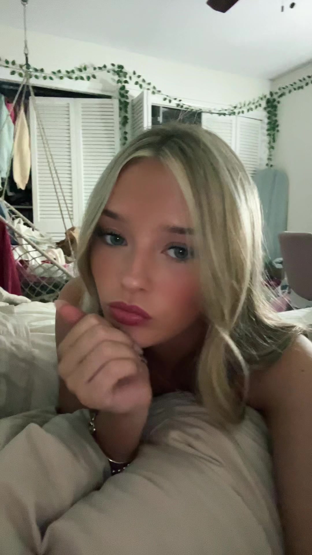 @kenlimariee