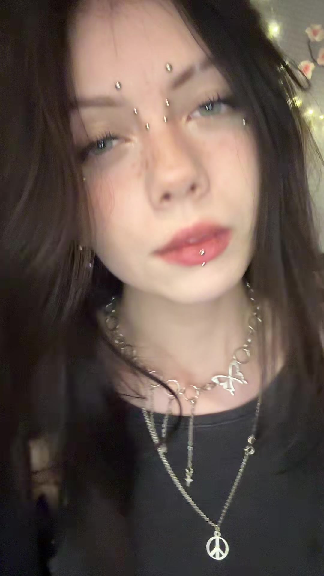 @Алиска Авангардова