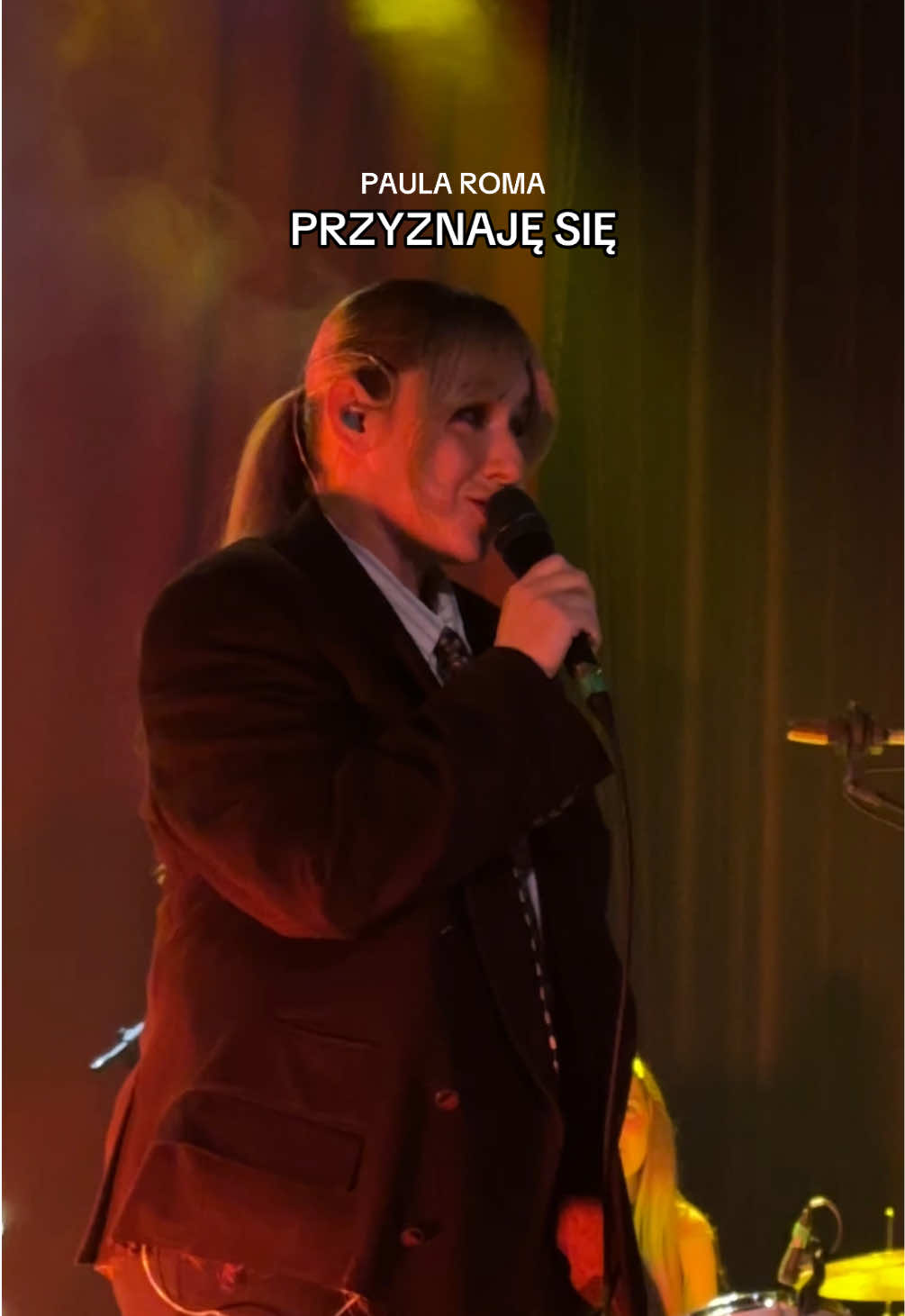 @Warner Music Poland