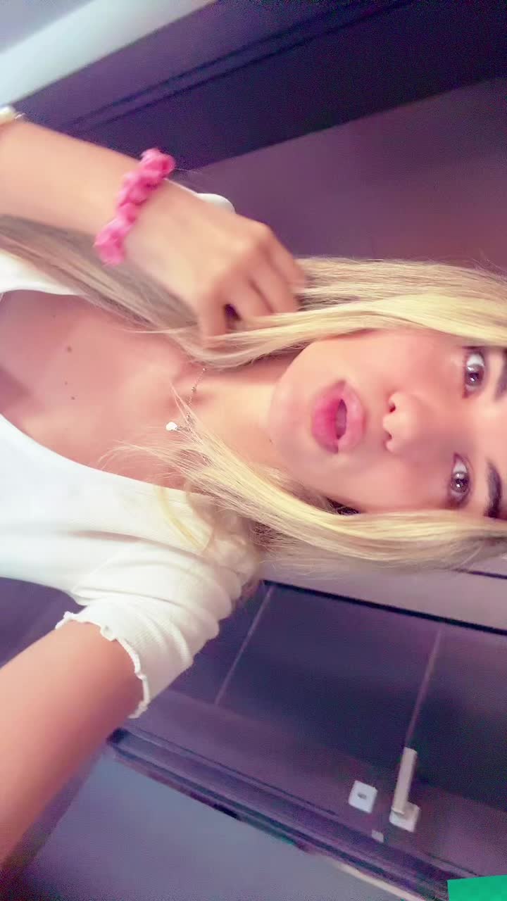@𝑔𝑎𝑖𝑎