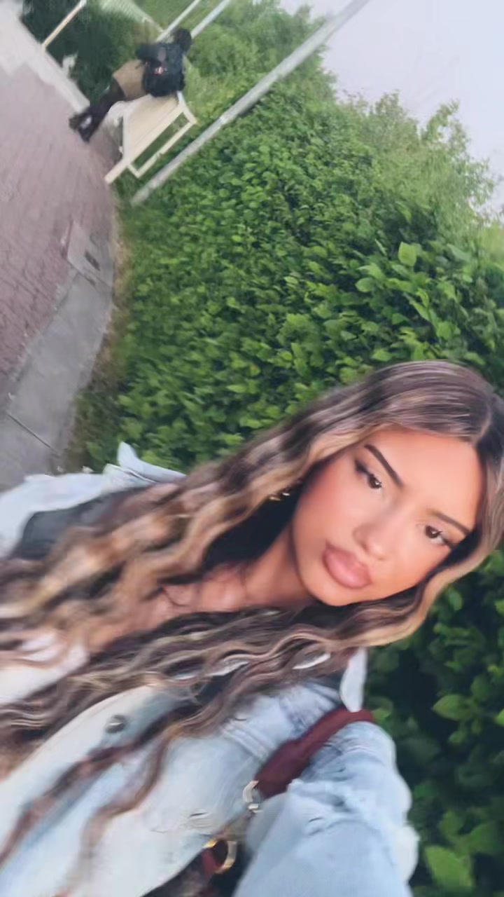 @🇦🇱