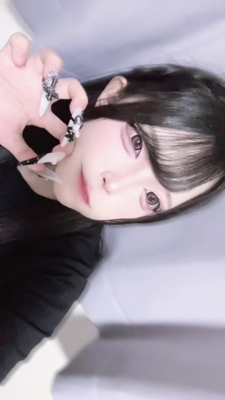 @れんにゅん代表(卍うちゅうねこ卍)@すすきの