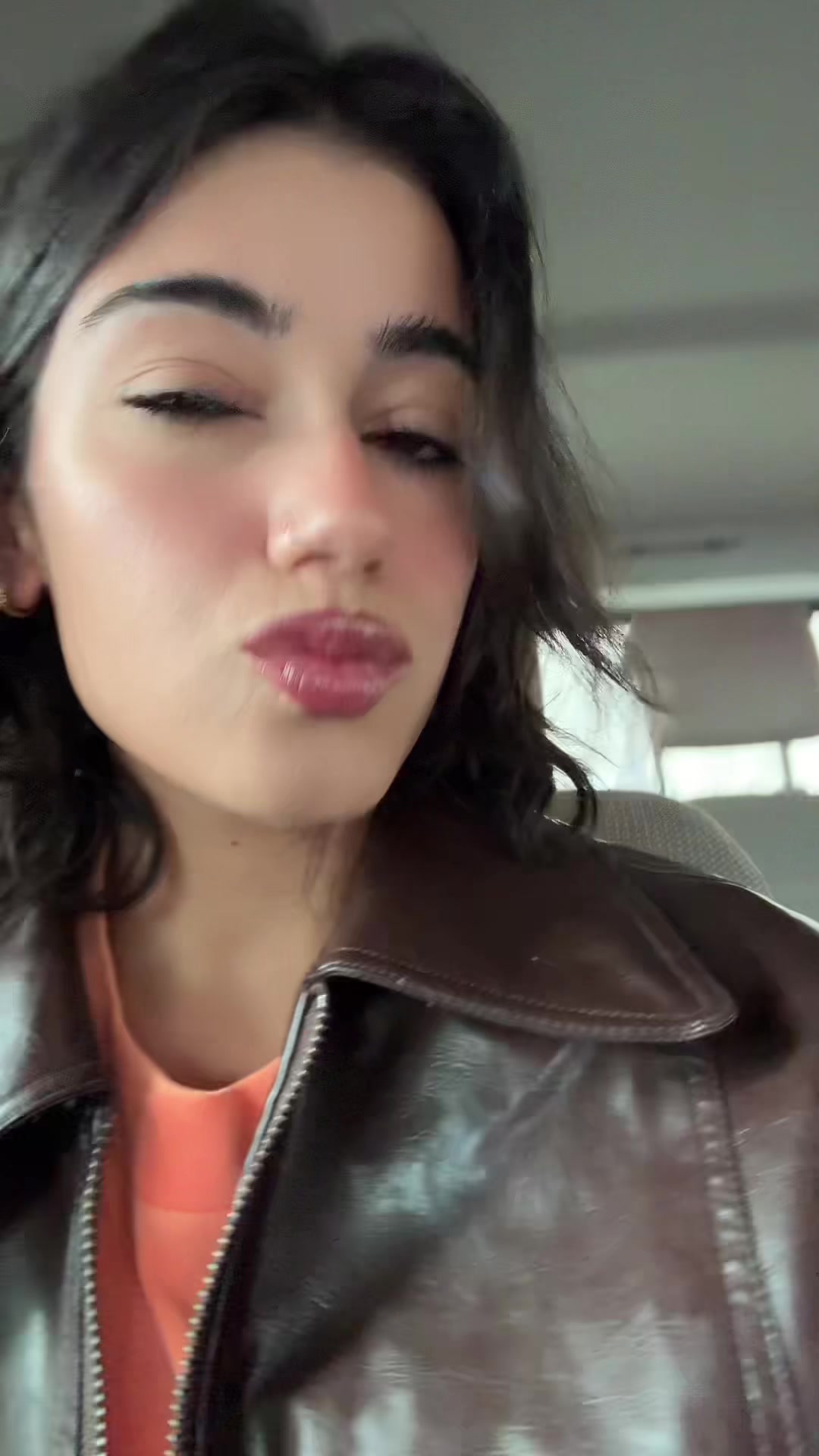 @sara
