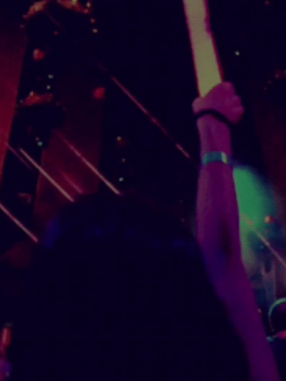 @ellzlyrics★