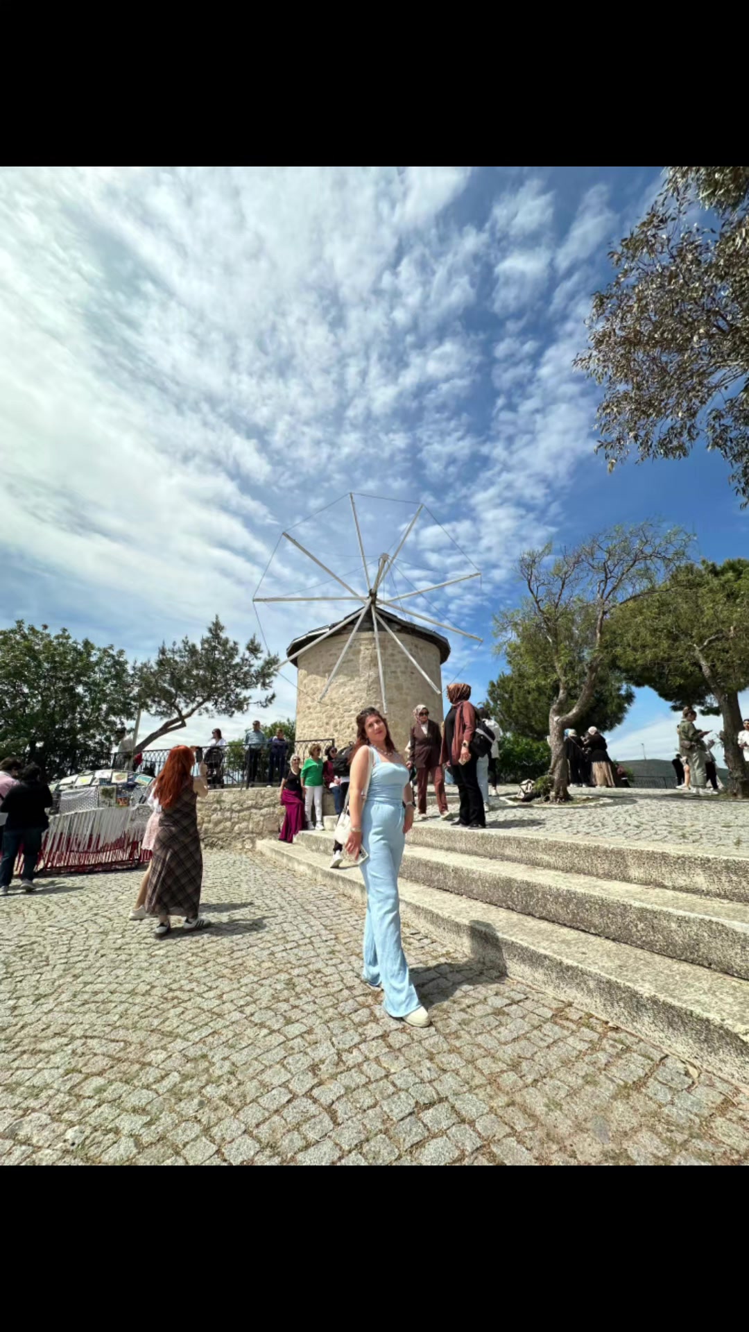 @Münevver AKKURT