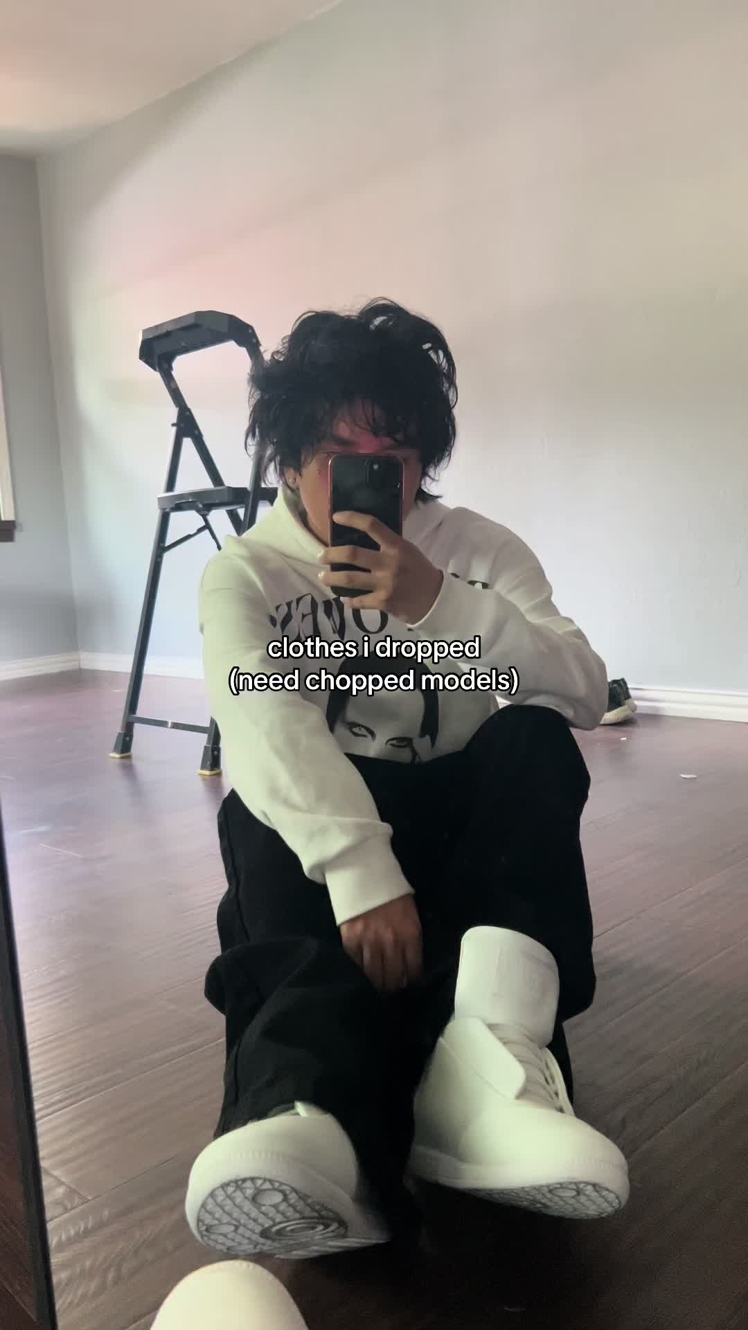 @⃟