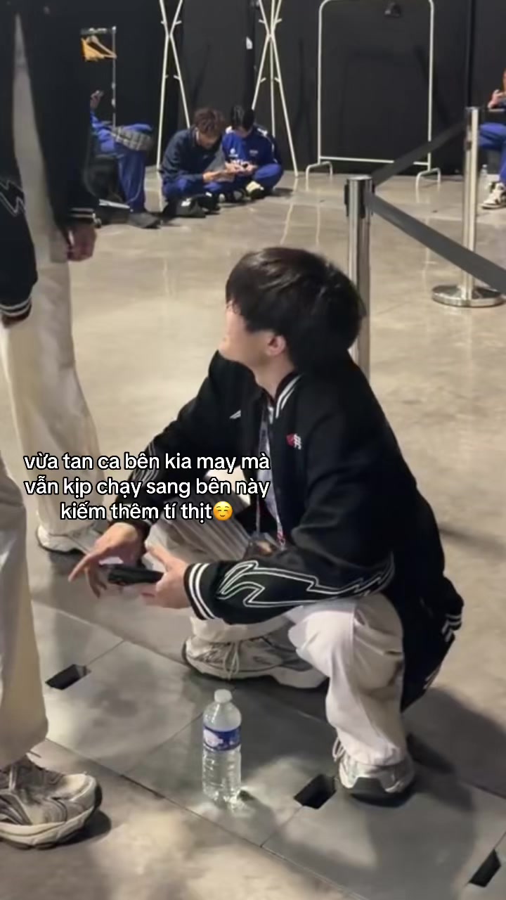@ye