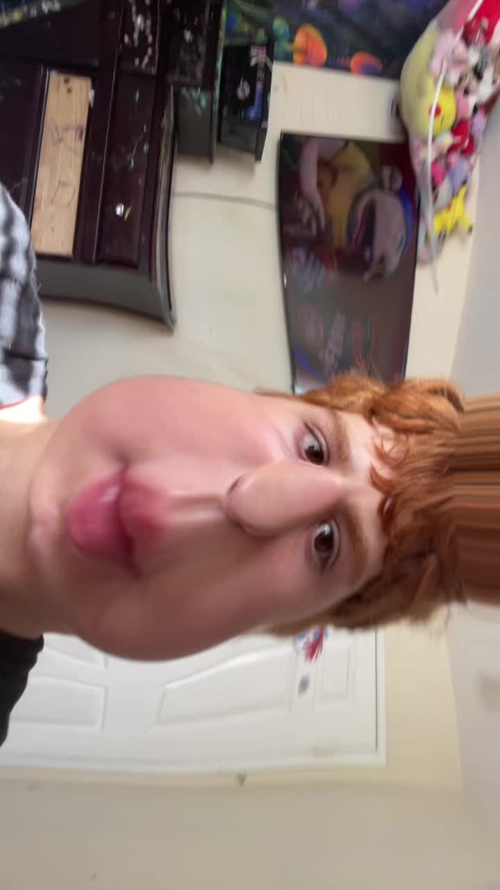 @💛🧡marcalien🤍🩷🩷