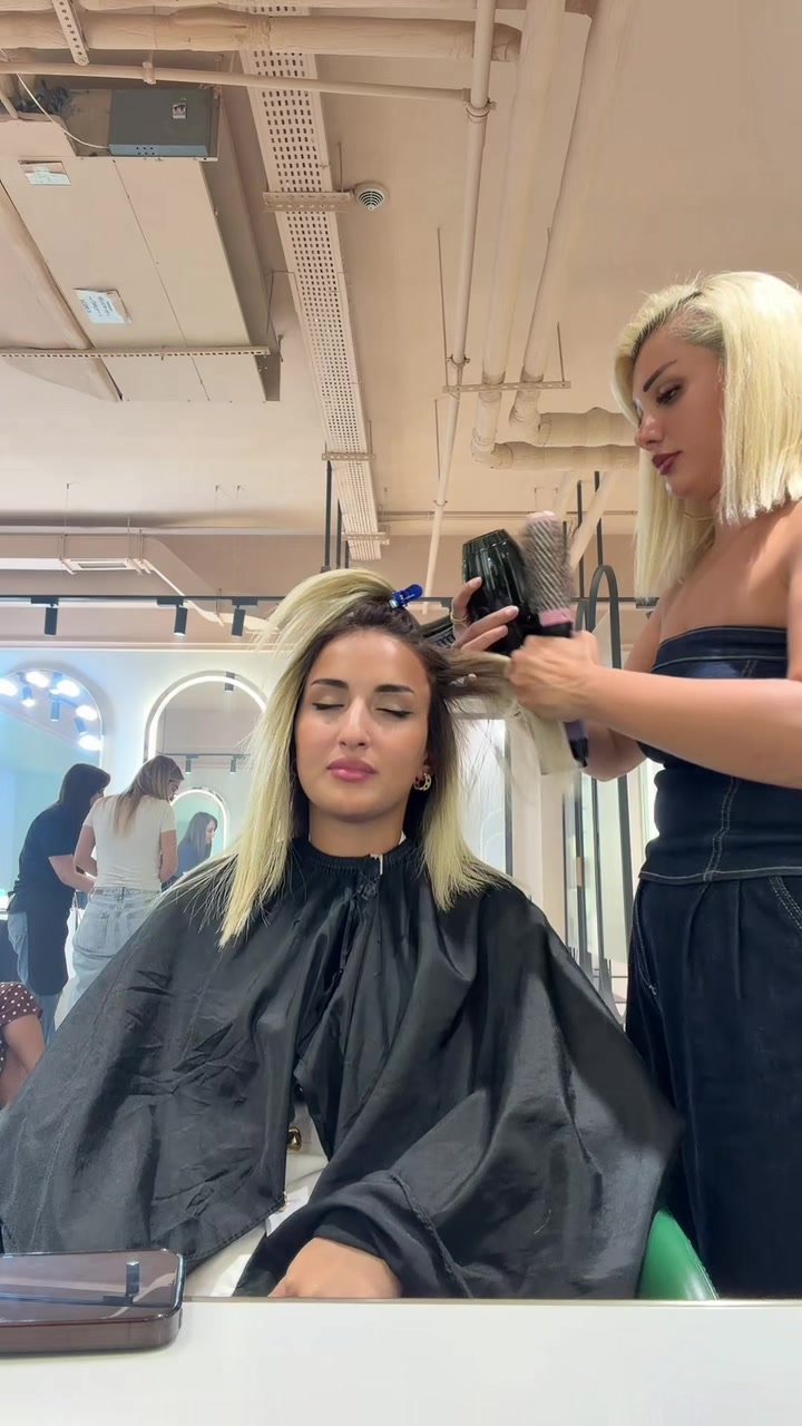 @Colorist