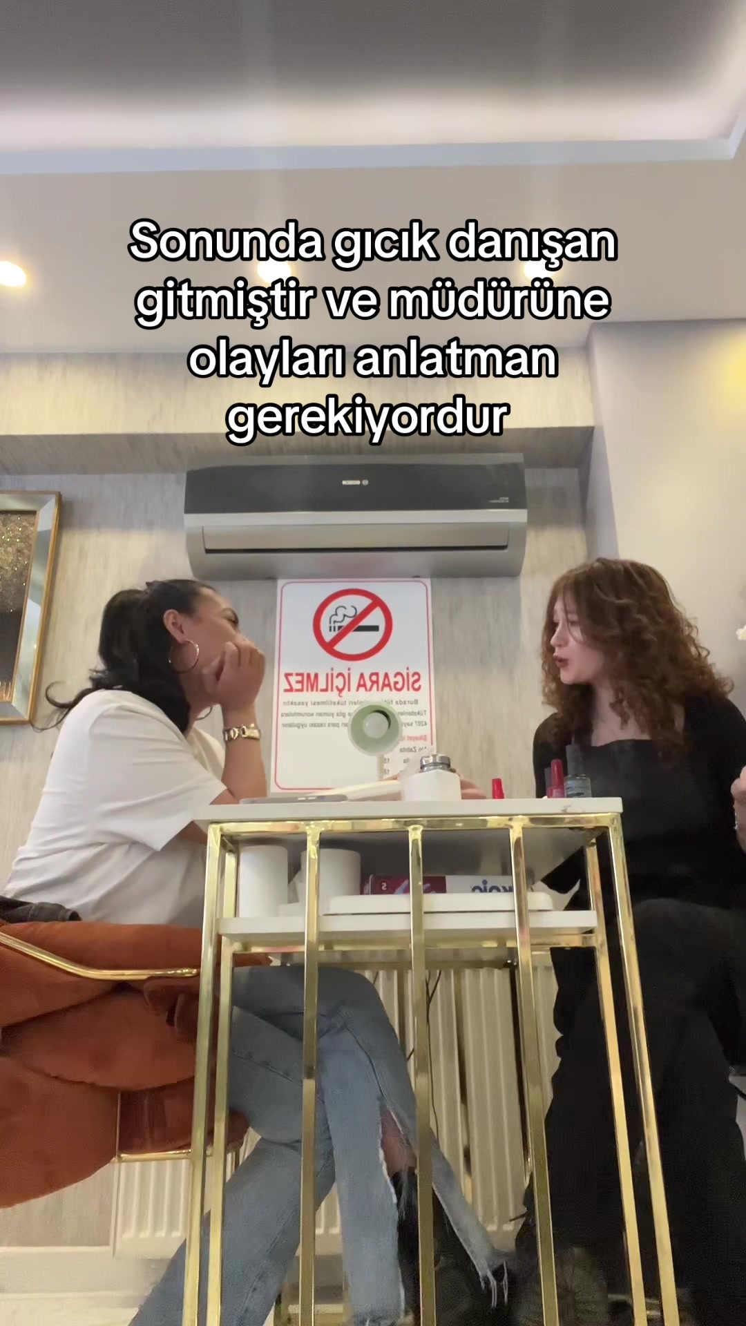 @Elis