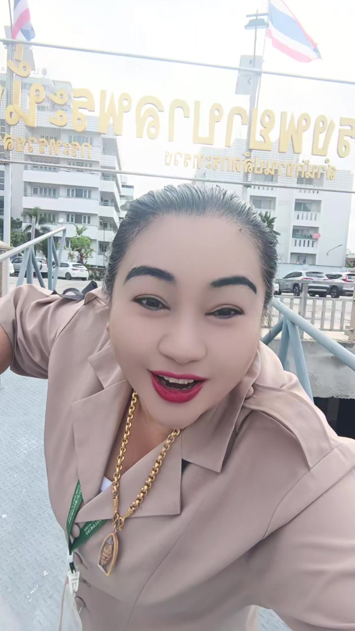@ชุลีพร ใจเย็น