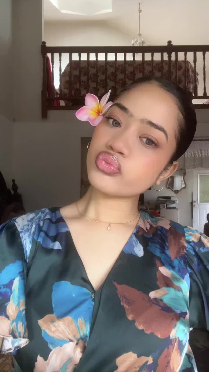 @Julia Fotu