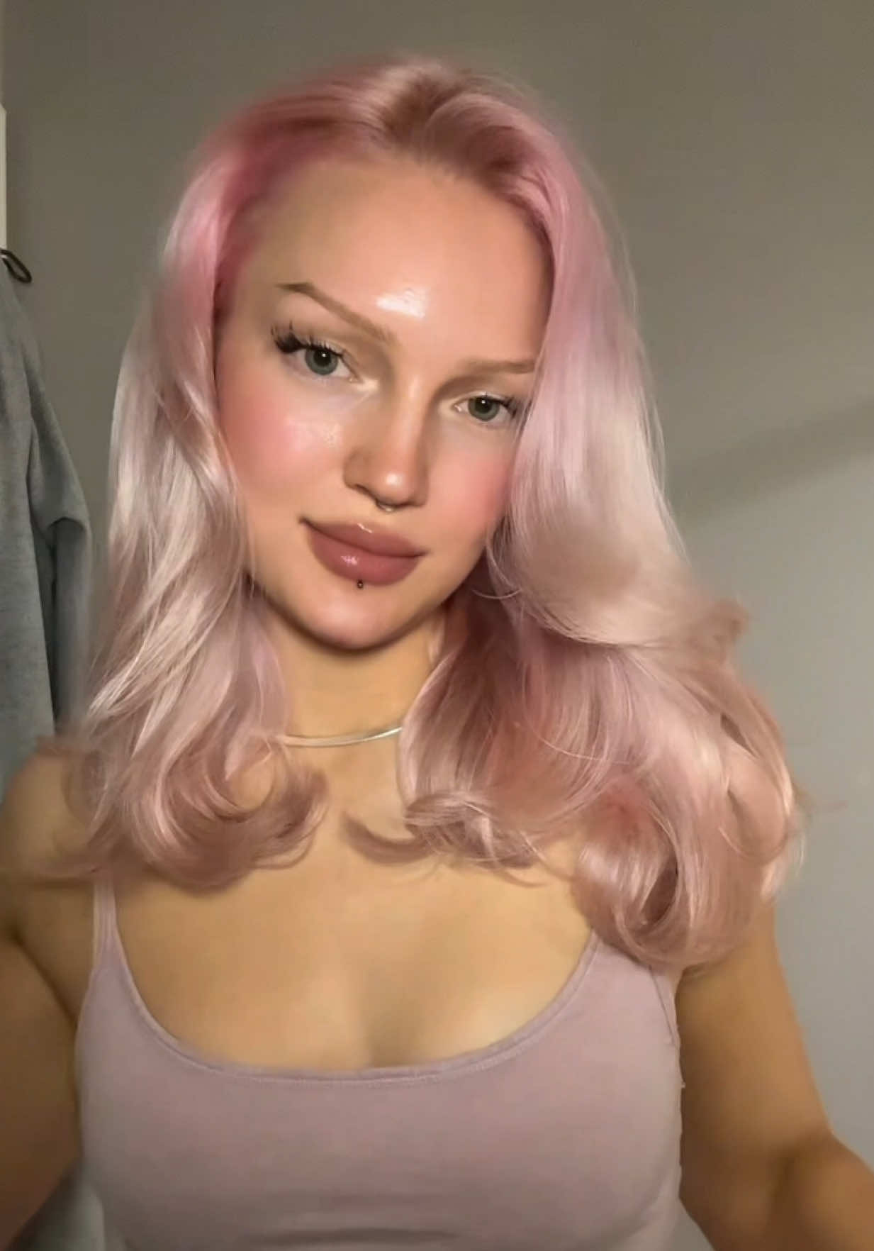 @nonamefae
