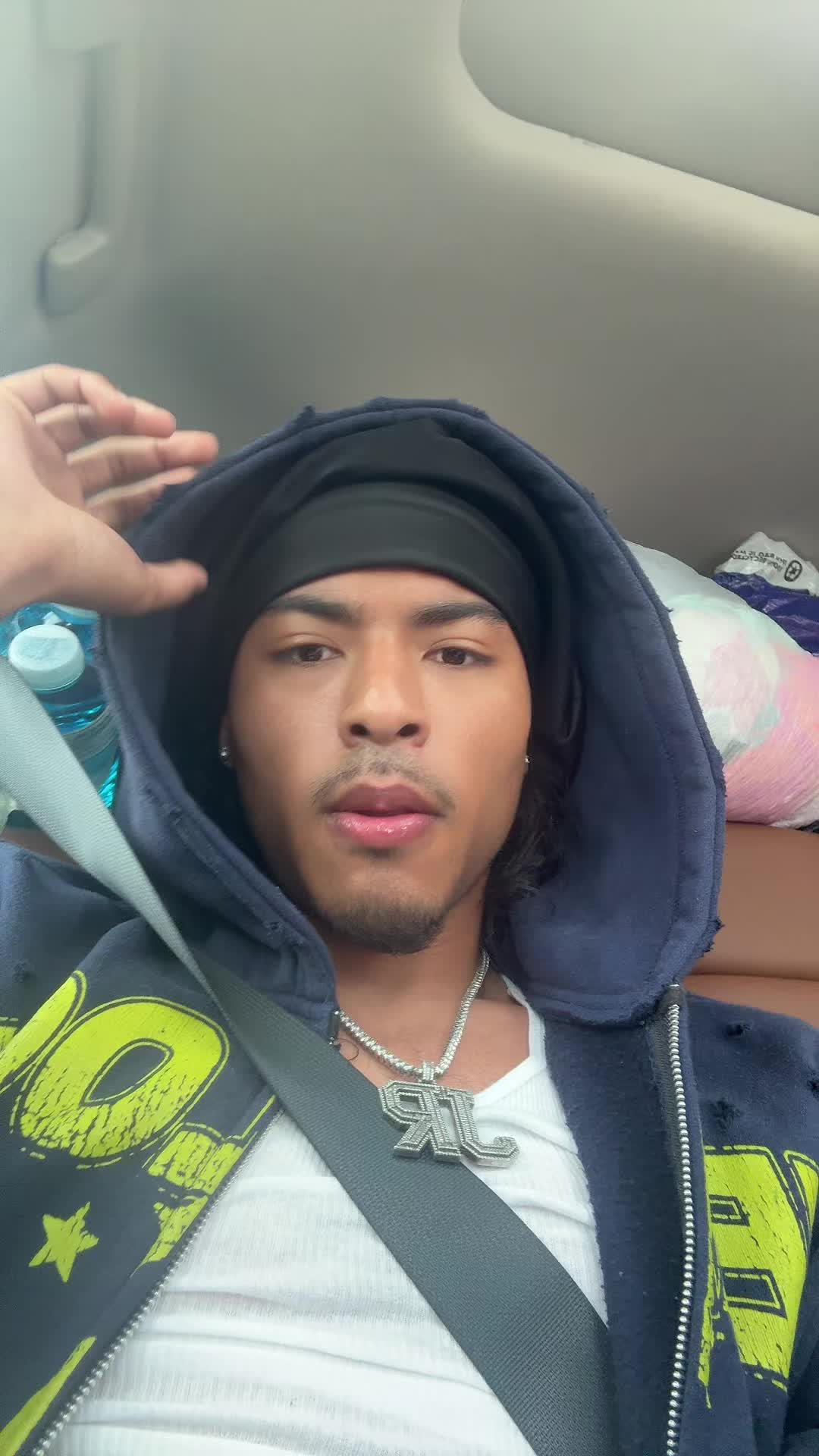 @johnn
