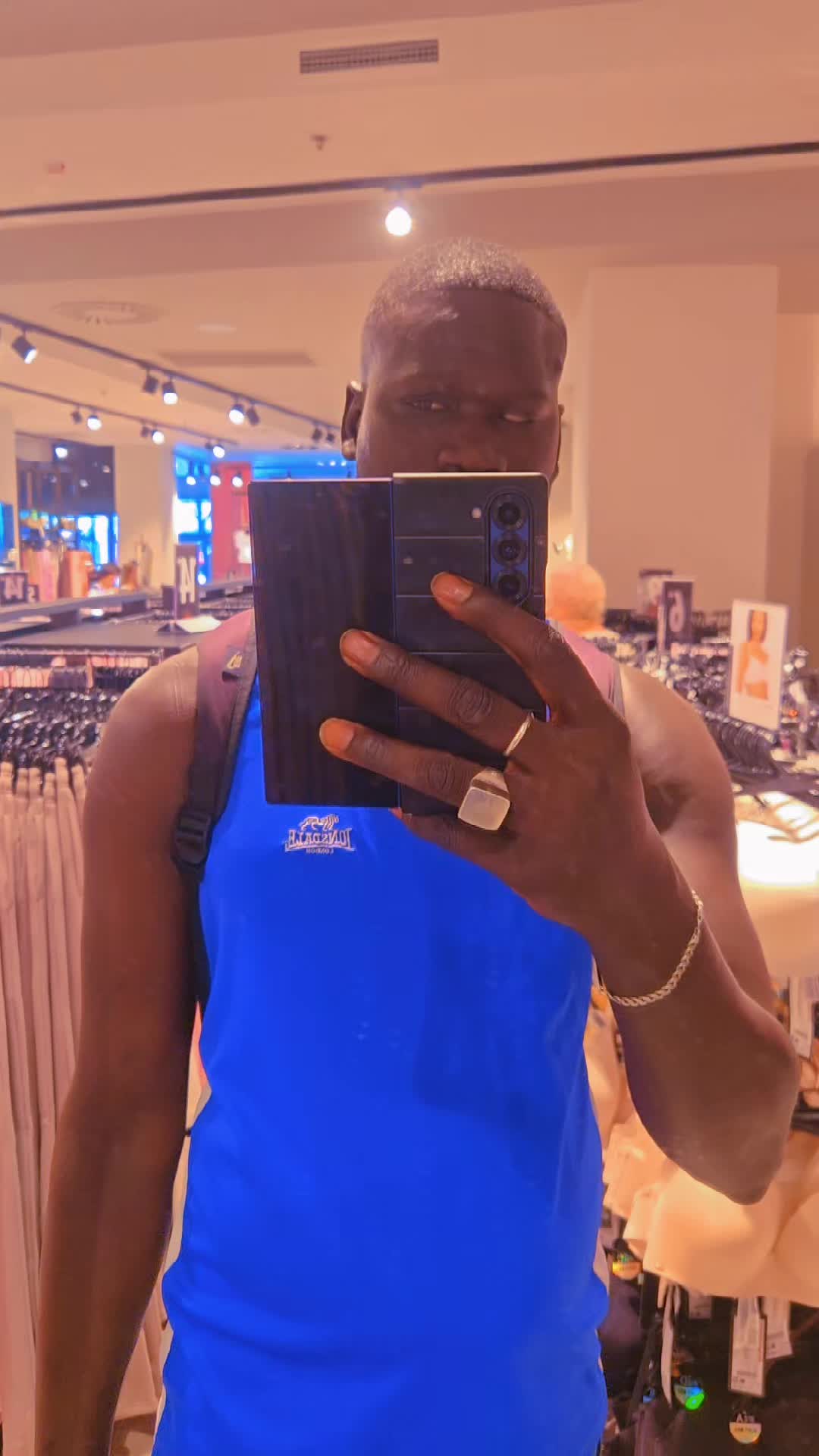 @ibouzo986