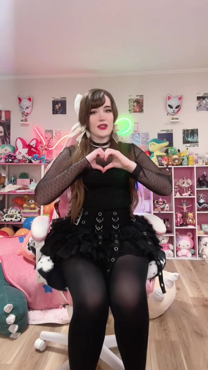 @Seaira