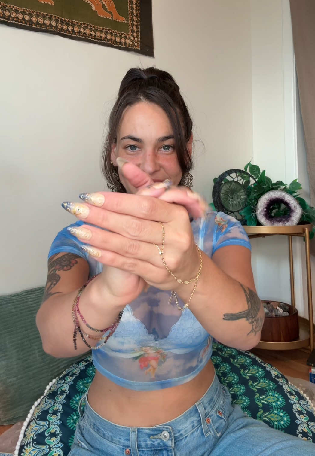 @sonyamaysees