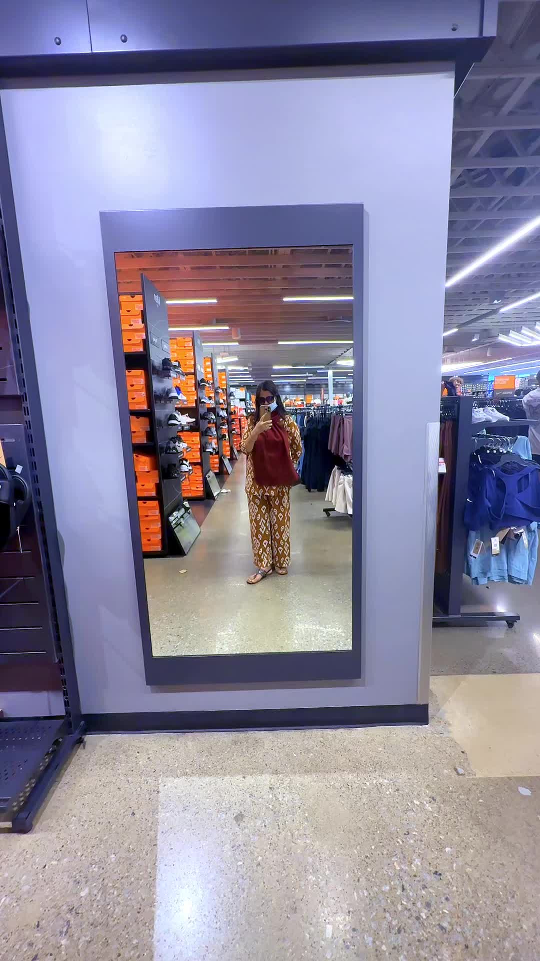 @🦋