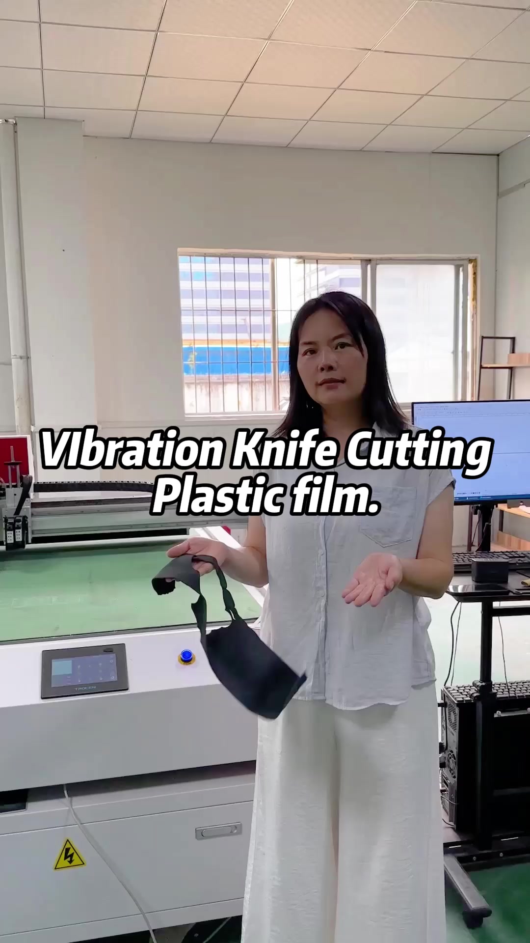 @Cutting machine factory