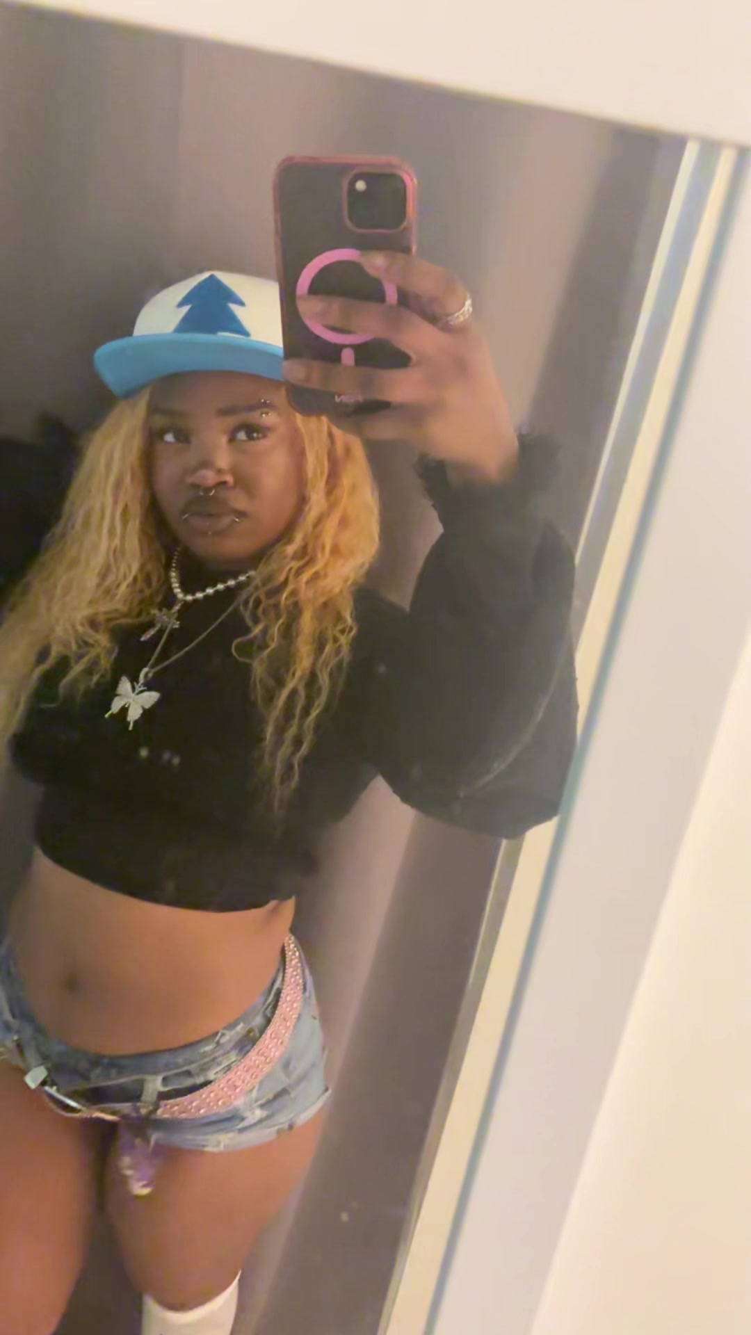@vern3lla