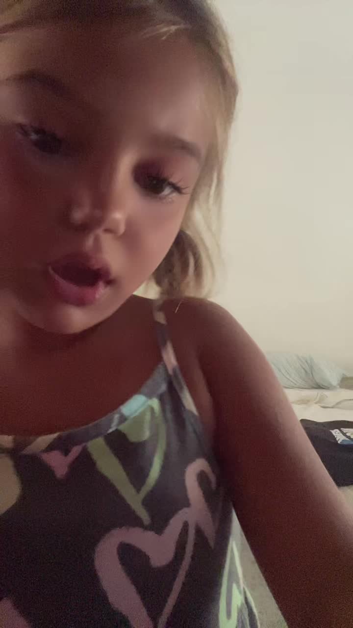@Sophia Esposito