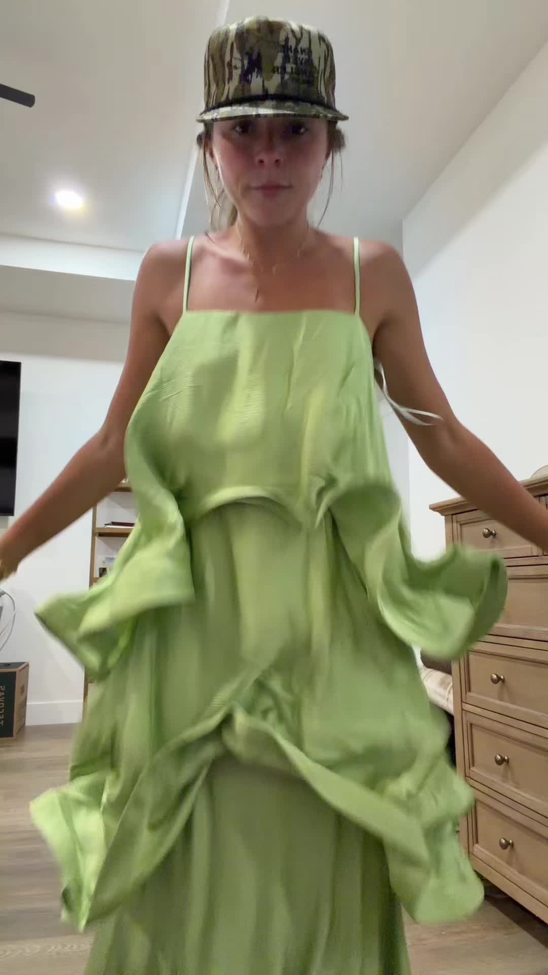 @Ana