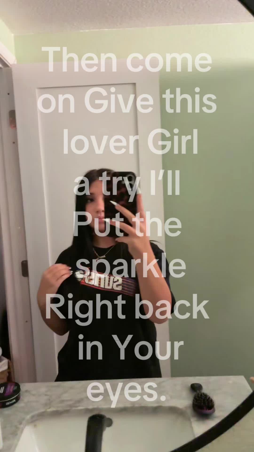 @KENDALL GRACE